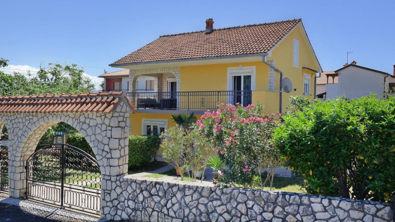 Holiday House Holek Šilo Zewnętrze zdjęcie